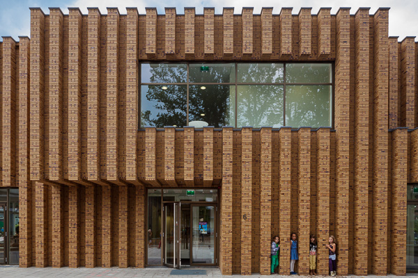 Den Haag, Waalsdorpschool,  de Zwarte Hond architecten