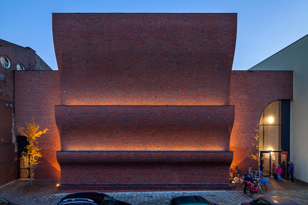 Groningen, Sportcomplex Violenstraat, Marlies Rohmer architecten